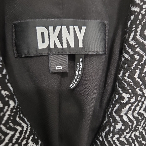 DKNY Women's Black and White Jacket - Picture 3 of 8